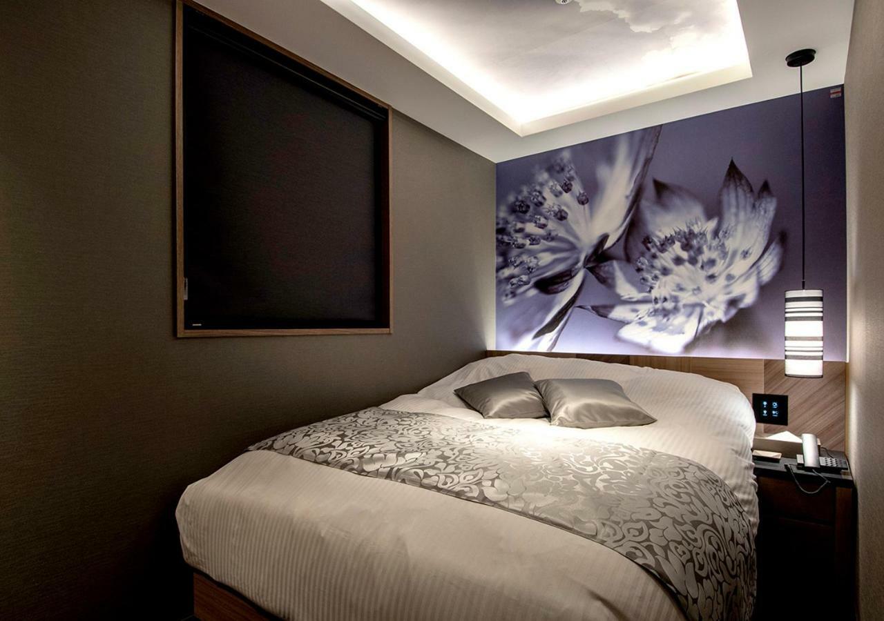 Rex Akasaka Hotel del amor 3*